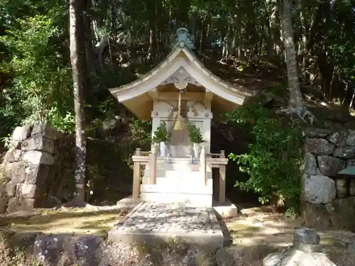 三木里神社の末社・摂社