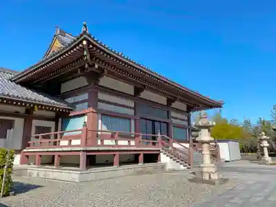 西新井大師総持寺の本殿・本堂
