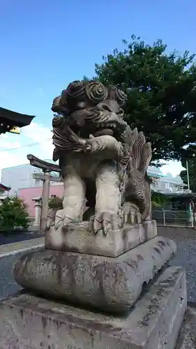 諏訪神社の狛犬