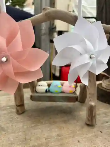 札幌諏訪神社の{uncategorized: "未分類", other: "その他", undefined: "問題あり", building: "その他建物", grave: "お墓", sacred_gate: "鳥居", guardian: "狛犬", statue: "像", buddha: "仏像", history: "歴史", nature: "自然", garden: "庭園", animal: "動物", pagoda: "塔", temizu: "手水舎", mountain_gate: "山門・神門", sanctuary: "本殿・本堂", subordinate: "末社・摂社", art: "芸術", scenery: "景色", jizo: "地蔵", ema: "絵馬", goshuin: "御朱印", omikuji: "おみくじ", items: "授与品その他", amulet: "お守り", goshuincho: "御朱印帳", eats: "食事", festival: "お祭り", votive_dance: "神楽", shichigosan: "七五三参", wedding: "結婚式", experience: "体験その他", initially: "初詣", around: "周辺", anti_infection: "感染症対策"}