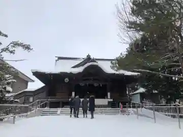 亀田八幡宮の本殿・本堂