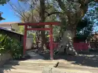 正一位稲荷大明神(築山稲荷社)の{uncategorized: "未分類", other: "その他", undefined: "問題あり", building: "その他建物", grave: "お墓", sacred_gate: "鳥居", guardian: "狛犬", statue: "像", buddha: "仏像", history: "歴史", nature: "自然", garden: "庭園", animal: "動物", pagoda: "塔", temizu: "手水舎", mountain_gate: "山門・神門", sanctuary: "本殿・本堂", subordinate: "末社・摂社", art: "芸術", scenery: "景色", jizo: "地蔵", ema: "絵馬", goshuin: "御朱印", omikuji: "おみくじ", items: "授与品その他", amulet: "お守り", goshuincho: "御朱印帳", eats: "食事", festival: "お祭り", votive_dance: "神楽", shichigosan: "七五三参", wedding: "結婚式", experience: "体験その他", initially: "初詣", around: "周辺", anti_infection: "感染症対策"}