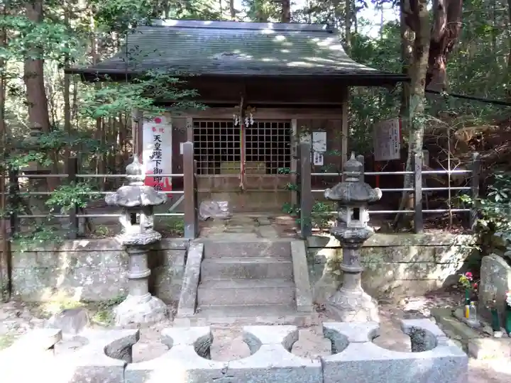 岩瀬神社の本殿・本堂