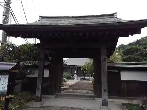 阿彌陀寺の山門