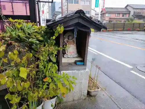 護国教会の地蔵