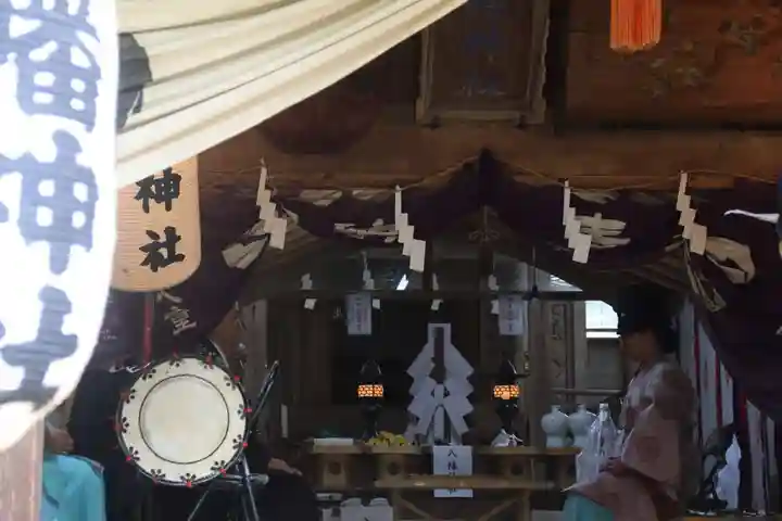 八幡神社の本殿・本堂