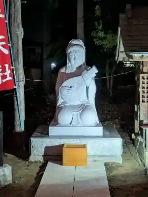 浅間神社の{uncategorized: "未分類", other: "その他", undefined: "問題あり", building: "その他建物", grave: "お墓", sacred_gate: "鳥居", guardian: "狛犬", statue: "像", buddha: "仏像", history: "歴史", nature: "自然", garden: "庭園", animal: "動物", pagoda: "塔", temizu: "手水舎", mountain_gate: "山門・神門", sanctuary: "本殿・本堂", subordinate: "末社・摂社", art: "芸術", scenery: "景色", jizo: "地蔵", ema: "絵馬", goshuin: "御朱印", omikuji: "おみくじ", items: "授与品その他", amulet: "お守り", goshuincho: "御朱印帳", eats: "食事", festival: "お祭り", votive_dance: "神楽", shichigosan: "七五三参", wedding: "結婚式", experience: "体験その他", initially: "初詣", around: "周辺", anti_infection: "感染症対策"}