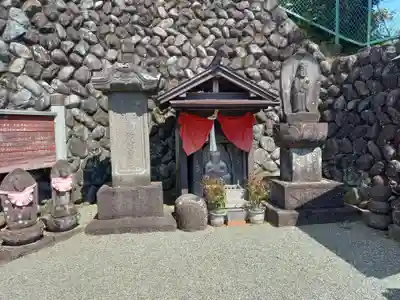 白地蔵尊(神奈川県)