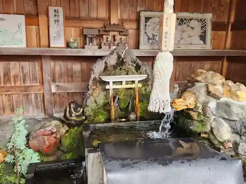 胸肩神社(青森県)