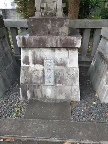 上川原日枝神社の末社