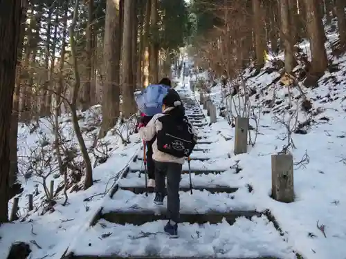 石割神社の周辺