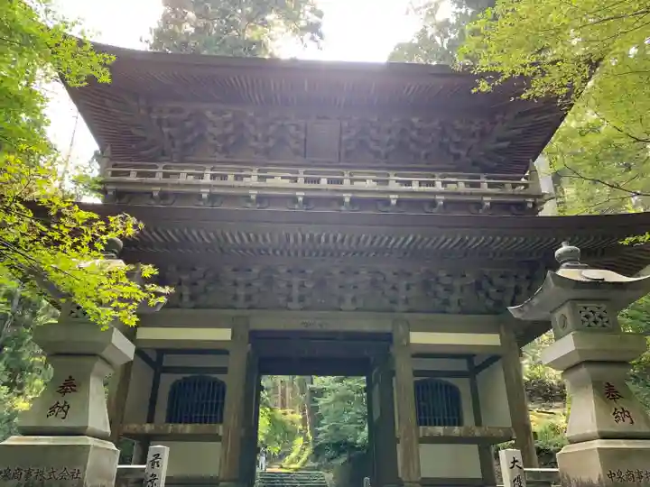 最乗寺(道了尊)の山門・神門