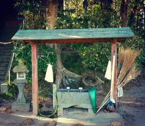 熊野神社の手水舎