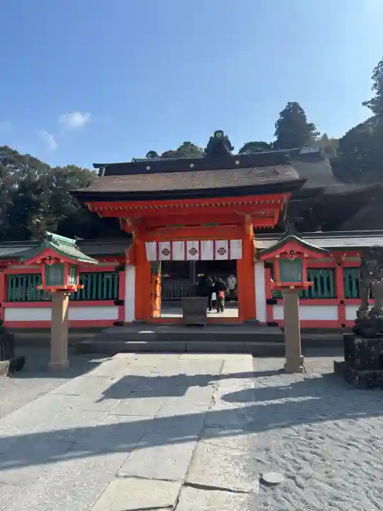 高良大社の{uncategorized: "未分類", other: "その他", undefined: "問題あり", building: "その他建物", grave: "お墓", sacred_gate: "鳥居", guardian: "狛犬", statue: "像", buddha: "仏像", history: "歴史", nature: "自然", garden: "庭園", animal: "動物", pagoda: "塔", temizu: "手水舎", mountain_gate: "山門・神門", sanctuary: "本殿・本堂", subordinate: "末社・摂社", art: "芸術", scenery: "景色", jizo: "地蔵", ema: "絵馬", goshuin: "御朱印", omikuji: "おみくじ", items: "授与品その他", amulet: "お守り", goshuincho: "御朱印帳", eats: "食事", festival: "お祭り", votive_dance: "神楽", shichigosan: "七五三参", wedding: "結婚式", experience: "体験その他", initially: "初詣", around: "周辺", anti_infection: "感染症対策"}