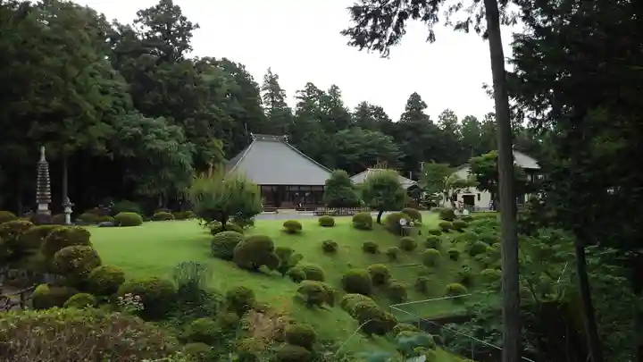 七国山薬王寺の庭園