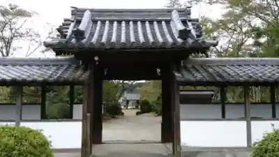 世尊寺の山門・神門