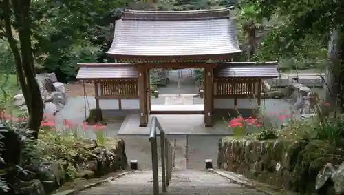 石雲寺の山門・神門