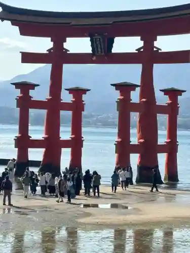 厳島神社(広島県)