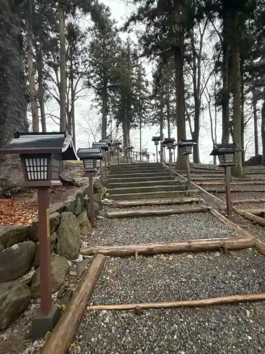 秋宮恵比寿社の{uncategorized: "未分類", other: "その他", undefined: "問題あり", building: "その他建物", grave: "お墓", sacred_gate: "鳥居", guardian: "狛犬", statue: "像", buddha: "仏像", history: "歴史", nature: "自然", garden: "庭園", animal: "動物", pagoda: "塔", temizu: "手水舎", mountain_gate: "山門・神門", sanctuary: "本殿・本堂", subordinate: "末社・摂社", art: "芸術", scenery: "景色", jizo: "地蔵", ema: "絵馬", goshuin: "御朱印", omikuji: "おみくじ", items: "授与品その他", amulet: "お守り", goshuincho: "御朱印帳", eats: "食事", festival: "お祭り", votive_dance: "神楽", shichigosan: "七五三参", wedding: "結婚式", experience: "体験その他", initially: "初詣", around: "周辺", anti_infection: "感染症対策"}