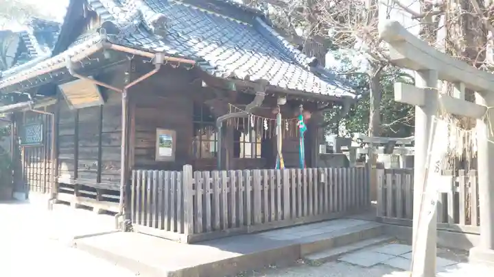 柳原稲荷神社の本殿・本堂