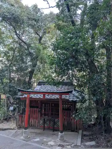 石清水八幡宮の{uncategorized: "未分類", other: "その他", undefined: "問題あり", building: "その他建物", grave: "お墓", sacred_gate: "鳥居", guardian: "狛犬", statue: "像", buddha: "仏像", history: "歴史", nature: "自然", garden: "庭園", animal: "動物", pagoda: "塔", temizu: "手水舎", mountain_gate: "山門・神門", sanctuary: "本殿・本堂", subordinate: "末社・摂社", art: "芸術", scenery: "景色", jizo: "地蔵", ema: "絵馬", goshuin: "御朱印", omikuji: "おみくじ", items: "授与品その他", amulet: "お守り", goshuincho: "御朱印帳", eats: "食事", festival: "お祭り", votive_dance: "神楽", shichigosan: "七五三参", wedding: "結婚式", experience: "体験その他", initially: "初詣", around: "周辺", anti_infection: "感染症対策"}