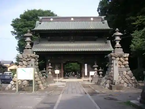 妻沼聖天山歓喜院の山門・神門