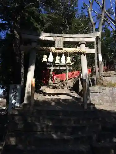 三蔵稲荷神社の鳥居