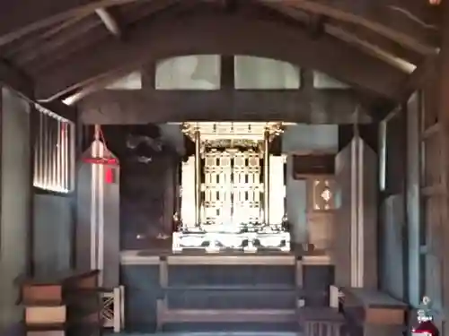 御鍬社の本殿・本堂