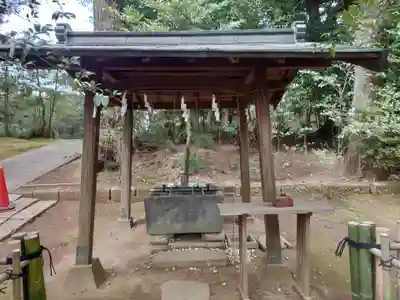 成田熊野神社の手水舎
