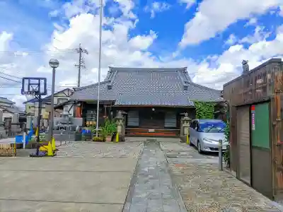 泉正寺の本殿・本堂