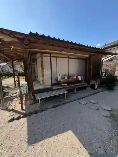 清巌寺の{uncategorized: "未分類", other: "その他", undefined: "問題あり", building: "その他建物", grave: "お墓", sacred_gate: "鳥居", guardian: "狛犬", statue: "像", buddha: "仏像", history: "歴史", nature: "自然", garden: "庭園", animal: "動物", pagoda: "塔", temizu: "手水舎", mountain_gate: "山門・神門", sanctuary: "本殿・本堂", subordinate: "末社・摂社", art: "芸術", scenery: "景色", jizo: "地蔵", ema: "絵馬", goshuin: "御朱印", omikuji: "おみくじ", items: "授与品その他", amulet: "お守り", goshuincho: "御朱印帳", eats: "食事", festival: "お祭り", votive_dance: "神楽", shichigosan: "七五三参", wedding: "結婚式", experience: "体験その他", initially: "初詣", around: "周辺", anti_infection: "感染症対策"}