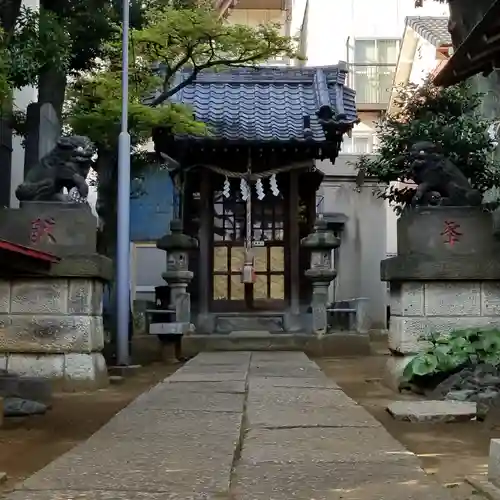 石井神社の本殿・本堂