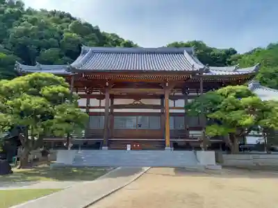 勝福寺の本殿・本堂
