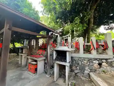 産場稲荷社の{uncategorized: "未分類", other: "その他", undefined: "問題あり", building: "その他建物", grave: "お墓", sacred_gate: "鳥居", guardian: "狛犬", statue: "像", buddha: "仏像", history: "歴史", nature: "自然", garden: "庭園", animal: "動物", pagoda: "塔", temizu: "手水舎", mountain_gate: "山門・神門", sanctuary: "本殿・本堂", subordinate: "末社・摂社", art: "芸術", scenery: "景色", jizo: "地蔵", ema: "絵馬", goshuin: "御朱印", omikuji: "おみくじ", items: "授与品その他", amulet: "お守り", goshuincho: "御朱印帳", eats: "食事", festival: "お祭り", votive_dance: "神楽", shichigosan: "七五三参", wedding: "結婚式", experience: "体験その他", initially: "初詣", around: "周辺", anti_infection: "感染症対策"}