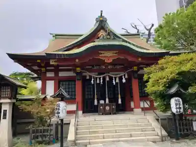 東神奈川熊野神社の{uncategorized: "未分類", other: "その他", undefined: "問題あり", building: "その他建物", grave: "お墓", sacred_gate: "鳥居", guardian: "狛犬", statue: "像", buddha: "仏像", history: "歴史", nature: "自然", garden: "庭園", animal: "動物", pagoda: "塔", temizu: "手水舎", mountain_gate: "山門・神門", sanctuary: "本殿・本堂", subordinate: "末社・摂社", art: "芸術", scenery: "景色", jizo: "地蔵", ema: "絵馬", goshuin: "御朱印", omikuji: "おみくじ", items: "授与品その他", amulet: "お守り", goshuincho: "御朱印帳", eats: "食事", festival: "お祭り", votive_dance: "神楽", shichigosan: "七五三参", wedding: "結婚式", experience: "体験その他", initially: "初詣", around: "周辺", anti_infection: "感染症対策"}