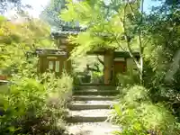 神藏寺の山門・神門