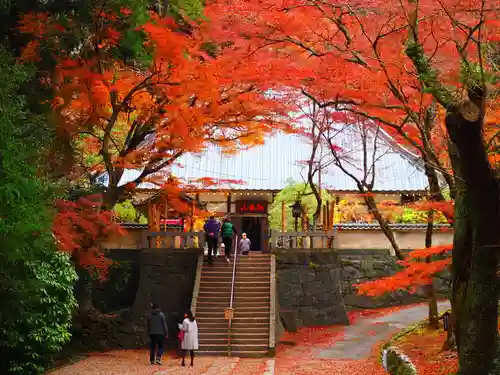 香積寺の本殿・本堂