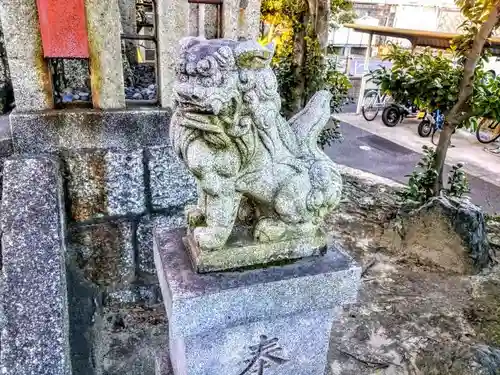 宗像神社（仲新田宗像神社）の狛犬