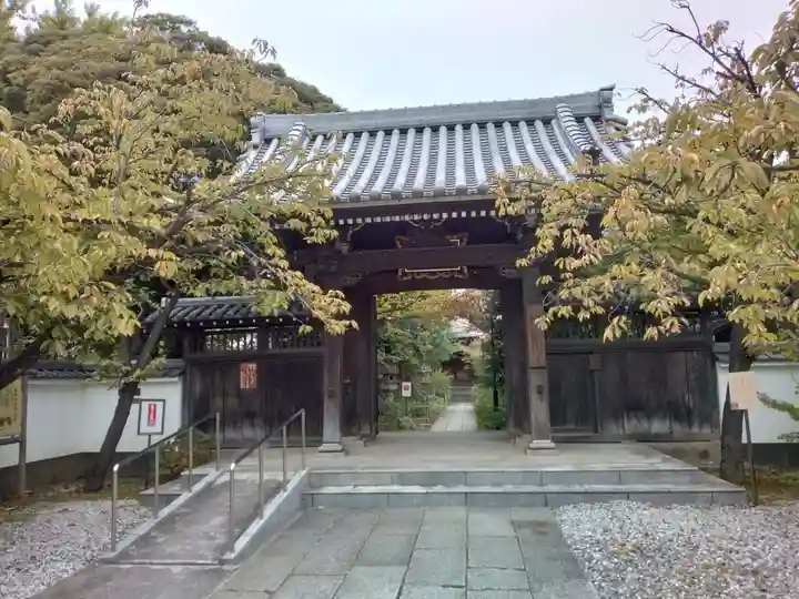 延命寺の山門・神門