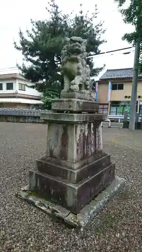 神明神社（上総社）の狛犬