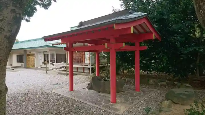 豊藤稲荷神社の手水舎