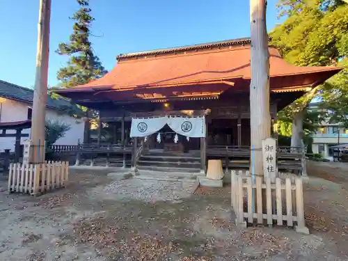頤氣神社(長野県)