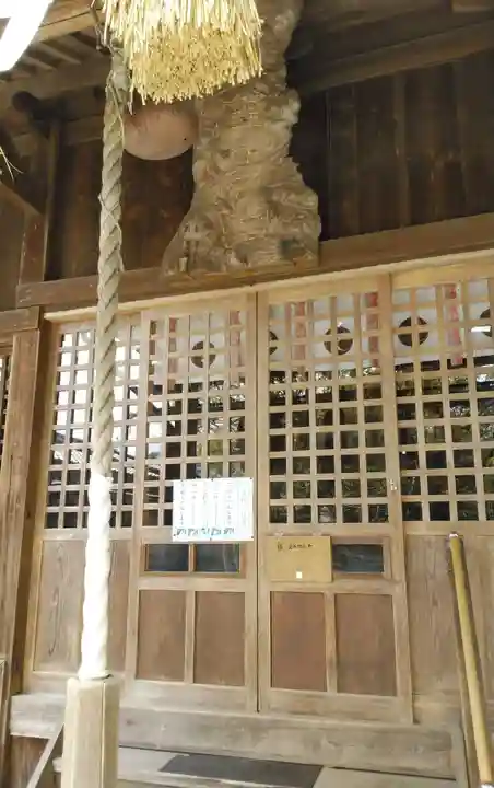 八幡神社の本殿・本堂