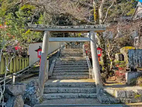 陽夫多神社の鳥居