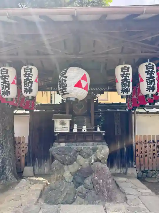 得浄明院(善光寺別院)の{uncategorized: "未分類", other: "その他", undefined: "問題あり", building: "その他建物", grave: "お墓", sacred_gate: "鳥居", guardian: "狛犬", statue: "像", buddha: "仏像", history: "歴史", nature: "自然", garden: "庭園", animal: "動物", pagoda: "塔", temizu: "手水舎", mountain_gate: "山門・神門", sanctuary: "本殿・本堂", subordinate: "末社・摂社", art: "芸術", scenery: "景色", jizo: "地蔵", ema: "絵馬", goshuin: "御朱印", omikuji: "おみくじ", items: "授与品その他", amulet: "お守り", goshuincho: "御朱印帳", eats: "食事", festival: "お祭り", votive_dance: "神楽", shichigosan: "七五三参", wedding: "結婚式", experience: "体験その他", initially: "初詣", around: "周辺", anti_infection: "感染症対策"}