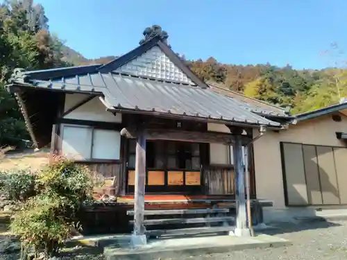 圓教坊(円教坊)の本殿・本堂