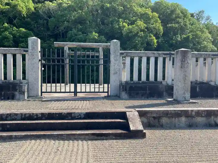 宣化天皇陵(身狹桃花鳥坂上陵)(奈良県)