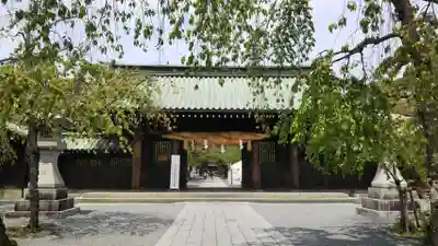 三嶋大社の山門・神門