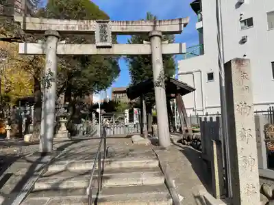 物部神社の鳥居