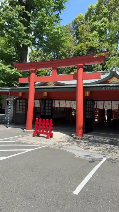 山王稲荷神社(日枝神社末社)の{uncategorized: "未分類", other: "その他", undefined: "問題あり", building: "その他建物", grave: "お墓", sacred_gate: "鳥居", guardian: "狛犬", statue: "像", buddha: "仏像", history: "歴史", nature: "自然", garden: "庭園", animal: "動物", pagoda: "塔", temizu: "手水舎", mountain_gate: "山門・神門", sanctuary: "本殿・本堂", subordinate: "末社・摂社", art: "芸術", scenery: "景色", jizo: "地蔵", ema: "絵馬", goshuin: "御朱印", omikuji: "おみくじ", items: "授与品その他", amulet: "お守り", goshuincho: "御朱印帳", eats: "食事", festival: "お祭り", votive_dance: "神楽", shichigosan: "七五三参", wedding: "結婚式", experience: "体験その他", initially: "初詣", around: "周辺", anti_infection: "感染症対策"}